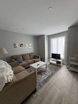 88 Charlotte Street - 2 - Photo 1