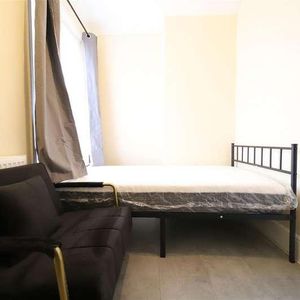 Nags Head Road, Enfield, EN3 - Photo 2