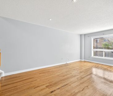 For Lease - 2456 LAZIO Lane, Oakville, Ontario - Photo 2