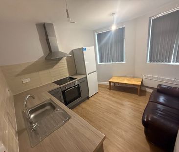 Great Avenham Street, Preston - Photo 3