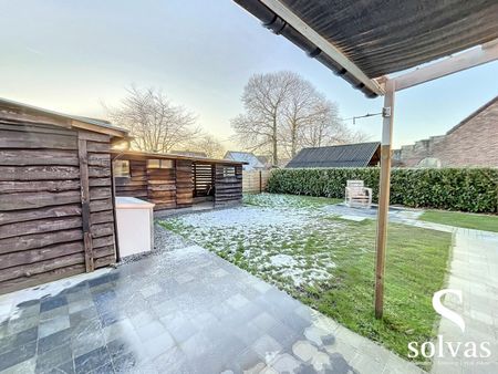 Halfopen bebouwing met 3 slaapkamer in rustige buurt - Foto 2