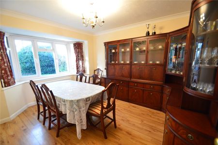 Rickman Hill, Coulsdon, CR5 - Photo 2