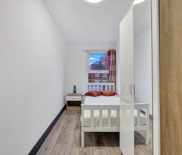 1 bedroom terraced house to rent - Photo 2