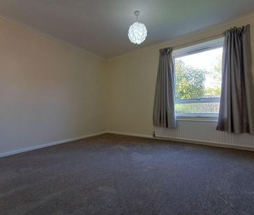 2 bedroom detached bungalow to rent - Photo 6