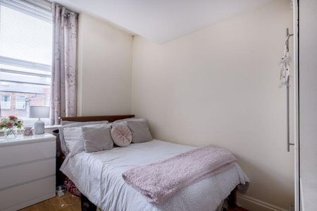 5 bedroom maisonette to rent - Photo 4