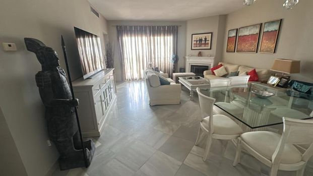 Middle Floor Apartment · Benahavís - Photo 1