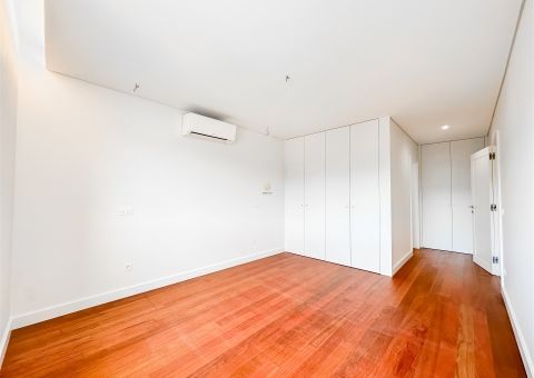 Apartamento T4