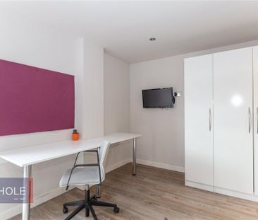 1 bedroom penthouse to rent - Photo 2