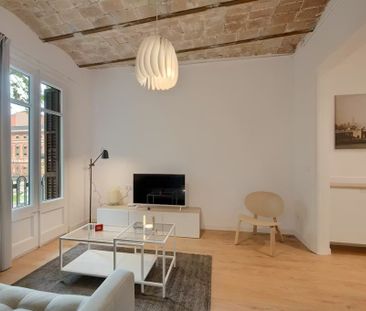 Carrer de Còrsega, Barcelona, Catalonia 08036 - Photo 4