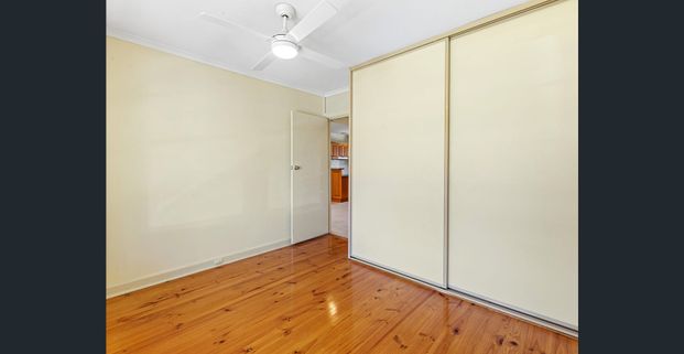 In The Heart Of Glenelg - Enjoy The Beachside Lifestyle - Only Steps To Jetty Rd - Photo 1