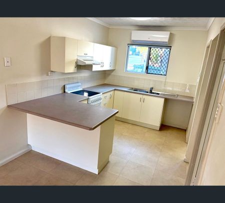 6/29-33 Victoria St, North Ward, Qld 4810 - Photo 3