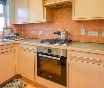 2 bedroom link detached house to rent - Photo 6