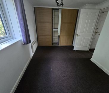 1 Bed Flat, St Marks Court, SE6 - Photo 5