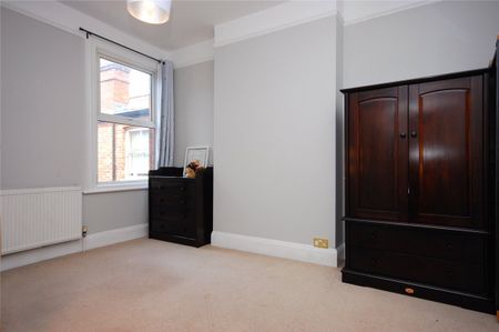 St. Andrews Road, NW10, London - Photo 5