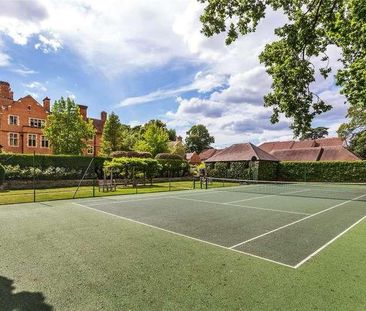 Woking, Surrey, GU22 - Photo 6