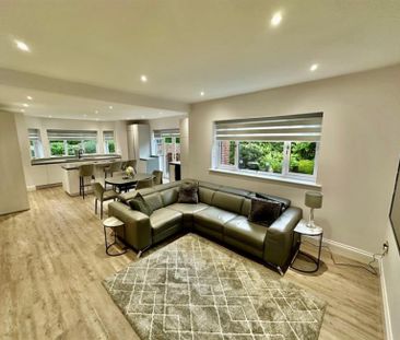 5 Bedroom Detached To Let - Photo 3