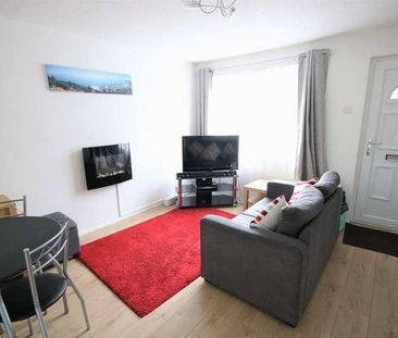 Horton Road, Datchet, SL3 - Photo 4