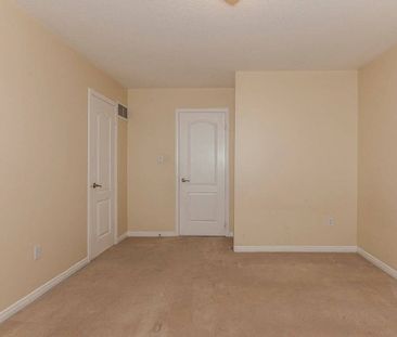 For Lease - 3350 Crimson King Circle, Mississauga, Ontario - Photo 1