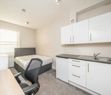 West Cromwell Road - Photo 6