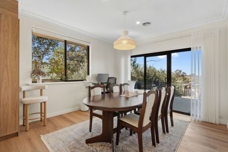 Charming Family Home in Heart of Evatt - Photo 3