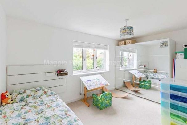 Raunds, NN9 - Photo 1