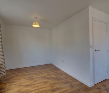 Lower Addiscombe Road, Addiscombe, Croydon, CR0 - Photo 4