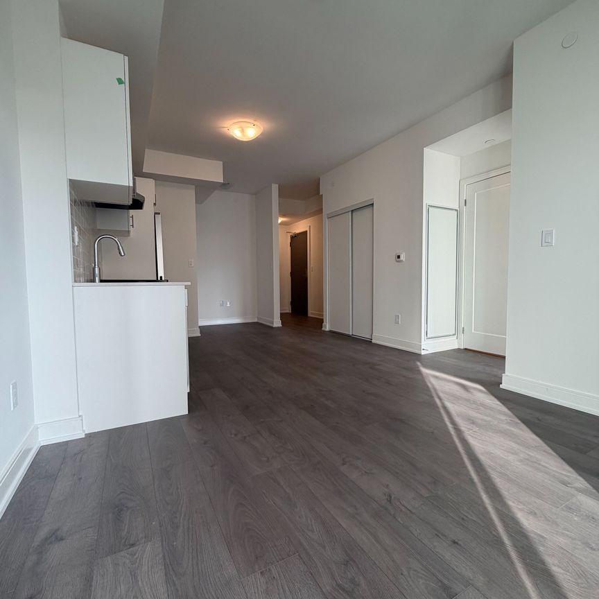 For Lease - 715 Davis Drive Unit# B809, Newmarket, Ontario - Photo 1