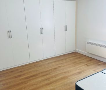 2 Bed Flat, Chapeltown Street, M1 - Photo 4