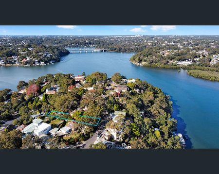 9 Marine Drive, Oatley, NSW 2223 - Photo 4