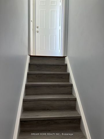 For Lease - 11 Argelia Crescent, Brampton, Ontario - Photo 3