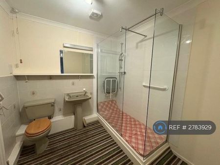 2 bedroom terraced house to rent - Photo 5