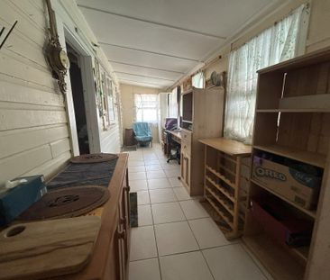 Spacious 2-Bedroom Upper-Level Unit in Prime Ballina Location - Photo 3