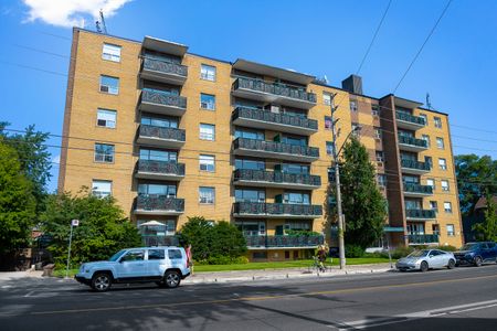 1-Bedroom - Photo 2