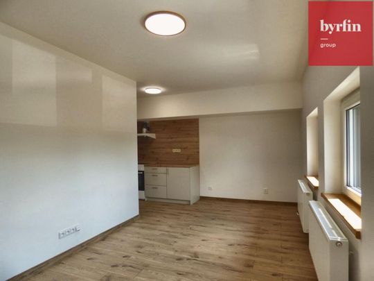 Pronájem bytu 2+kk 38 m2 - Фото 1