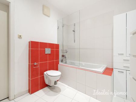 Pronájem bytu 2+kk 70 m2 - Photo 3
