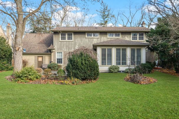 Maison unifamiliale détachée à louer à Toronto - Photo 1