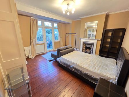 Room in a Shared House, Herne Hill, SE24 - Photo 3
