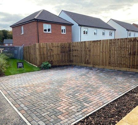 3 bedroom detached house to rent - Photo 1