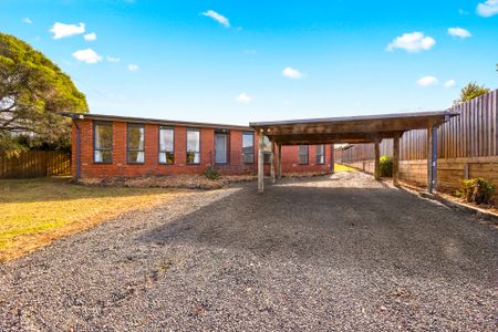 34 A'Beckett Road, Narre Warren North - Photo 5