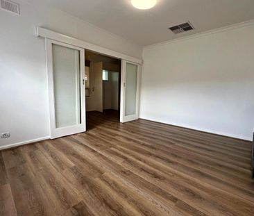 Spacious Family Living in Prime Salisbury East Location! - Photo 2