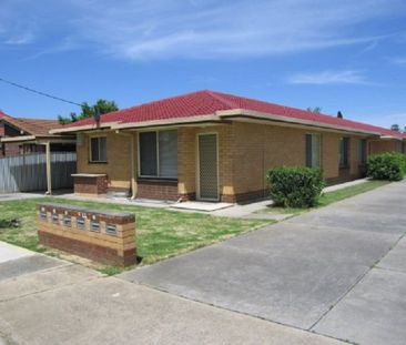 Great Location - Photo 6