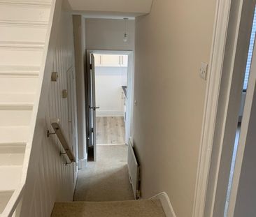 1 Bed Flat, Highgate, N6 - Photo 2