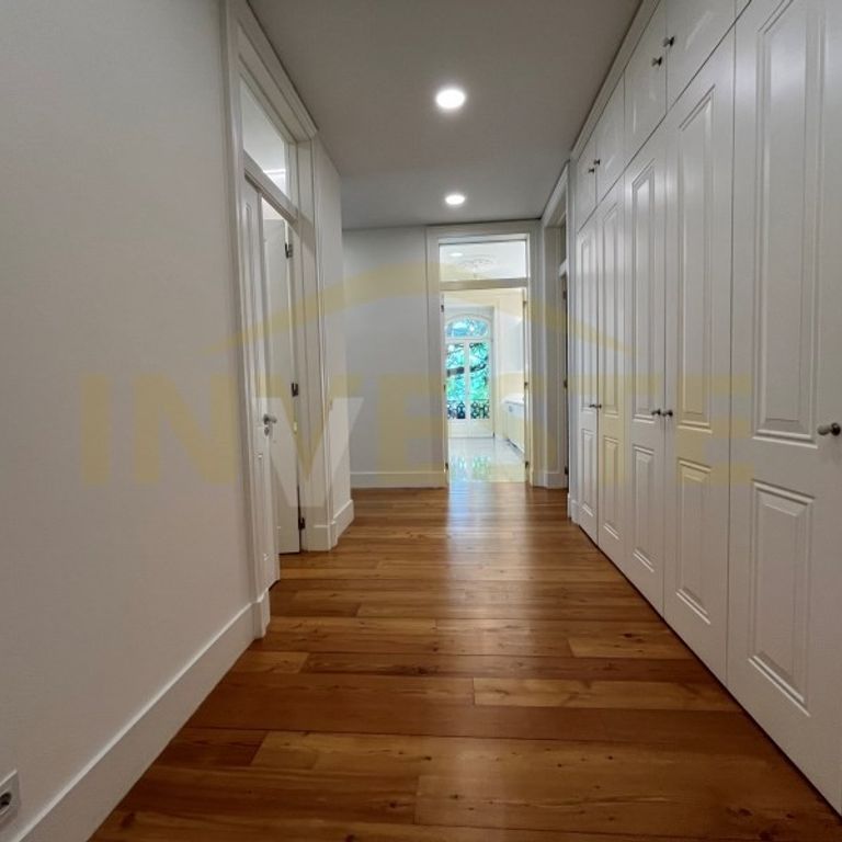 2 bedroom luxury Flat for rent in Lisbon - Photo 1