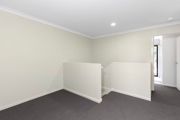 Craigieburn Living at Its Best - Photo 1
