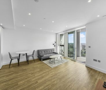 1 Bed Flat, Gladwin Tower, SW8 - Photo 1
