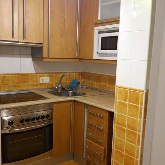 Calle San Sebastián, Getafe, Community of Madrid 28902 - Photo 1