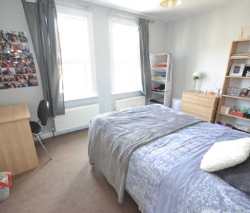 Price £3,900 pcm - Available 01/07/2026 - Furnished - Photo 6