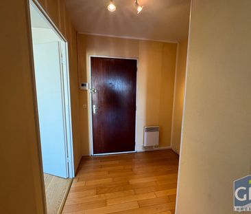 Location Appartement 3 pièces 68m² - Photo 6