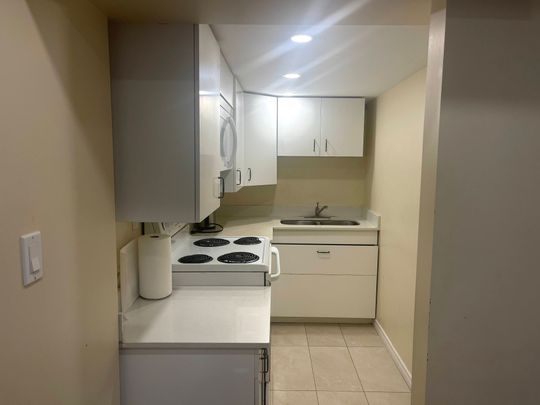 For Lease - 3962 Burdette Terrace Unit# Basement, Mississauga, Ontario - Photo 1