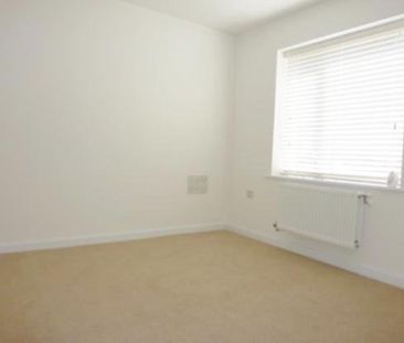 Siskin Road, Preston - Photo 1
